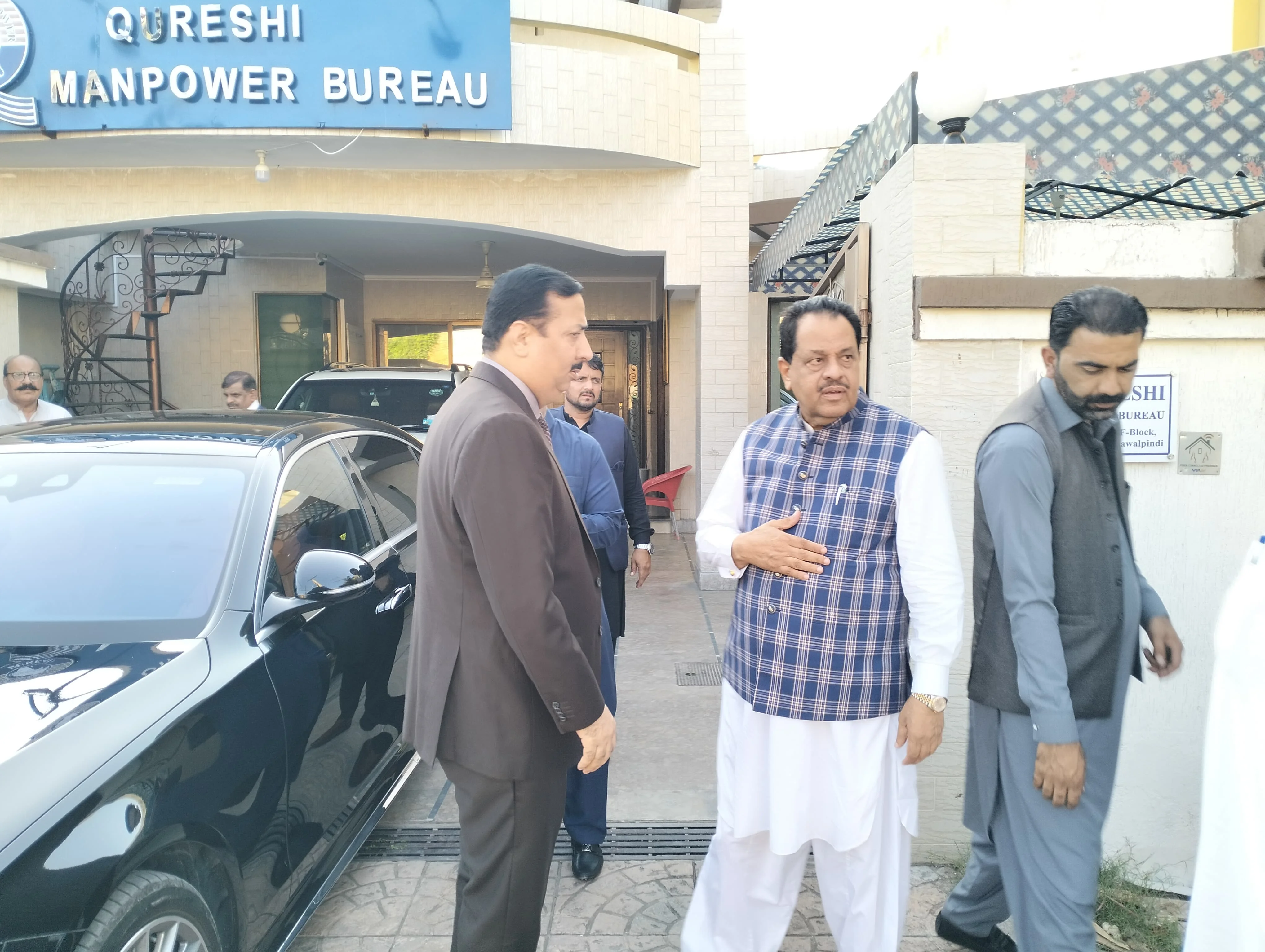 b90541da-570e-4d45-82e4-5d33ff7e34c8.jpeg - Qureshi Manpower Bureau Trade Test Center & Overseas Staffing Gallery